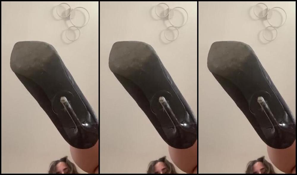 Yourdiamondvip Onlyfans Ohi Found A Little Slavehello Little Slave My Heels Is Waiting You You Have To Obey Me Or Ill