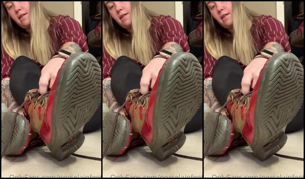 Porcelain Goddess Aka Porcelainfeets Onlyfans Stinky Sweaty Work Feet