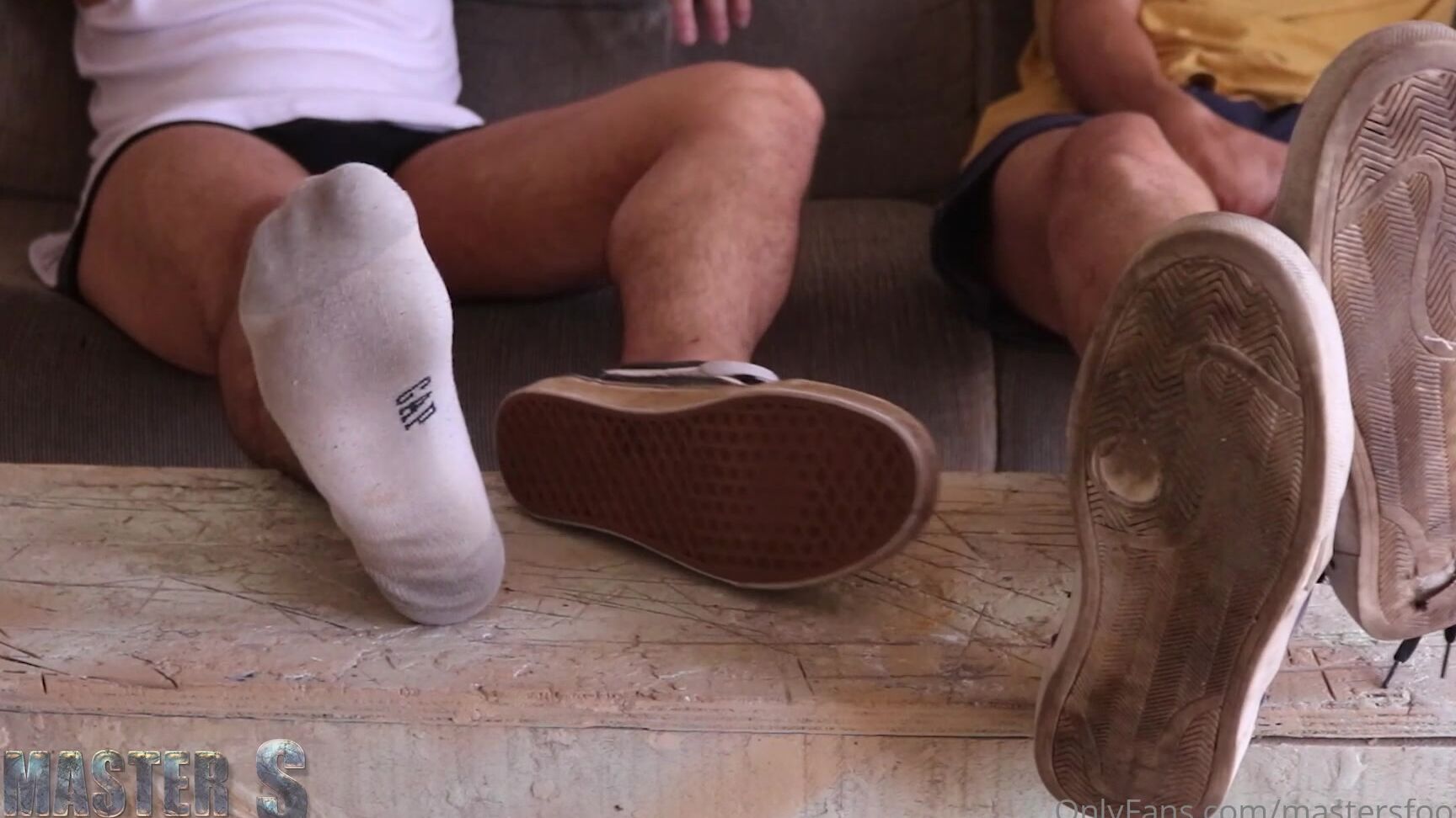 Brfootmodel 2004955954 01 09 2021 Our Feet Deserv The Best Foot Slaves