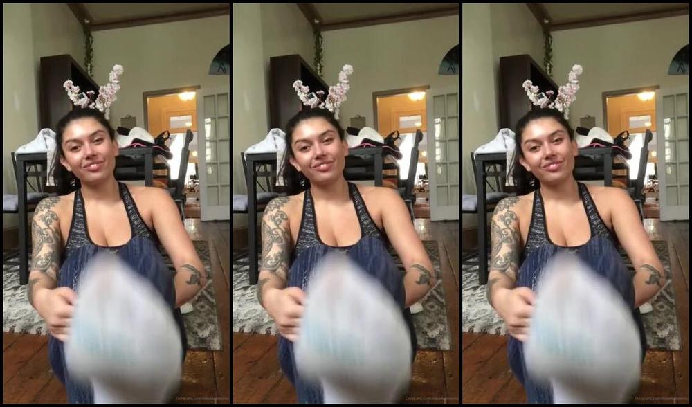 Valentina Fox Nicknamed Ineedvalentina Onlyfans You Re So Gross 6C7