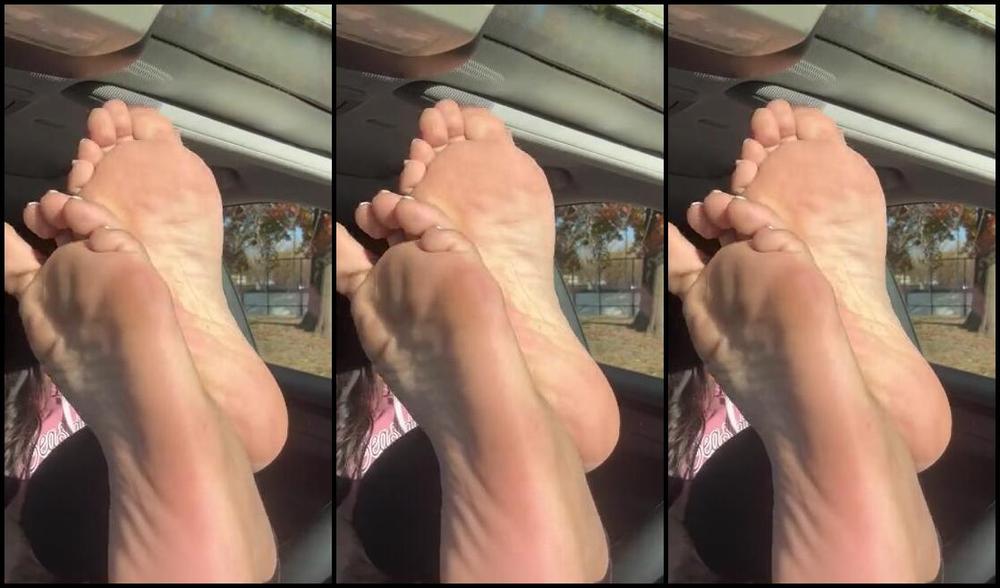 Obeydiosa Nicknamed Obeydiosax Foot Fetish 11 02 2024 Onlyfans Video From A Custom I Made My Footboy Enjoyyyy R