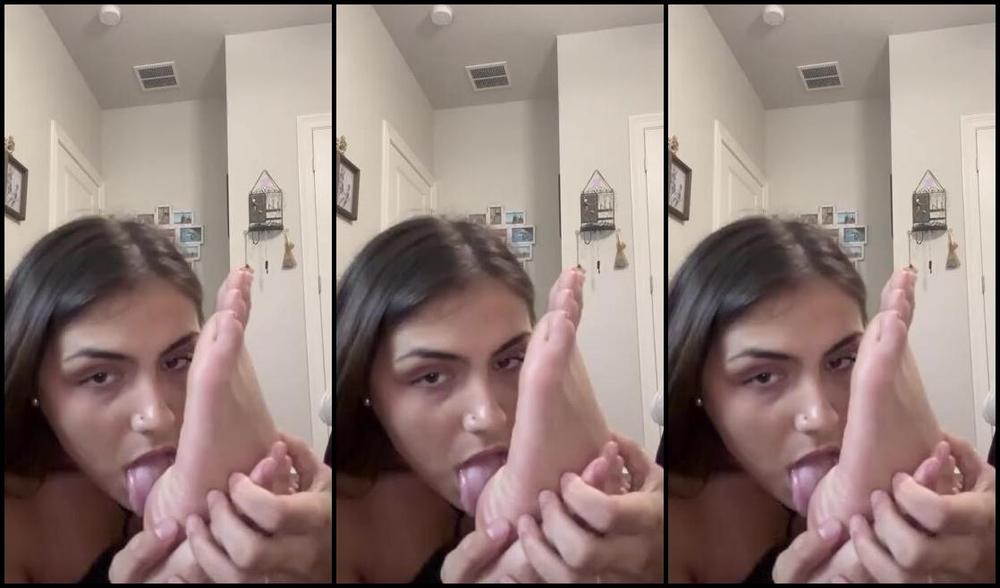 Ivyfootgoddess Onlyfans 2 Min Self Worship