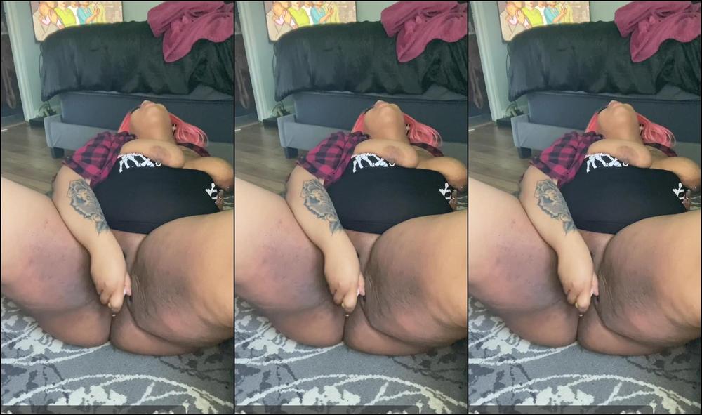 Chokahontass Look At Me Gush For You