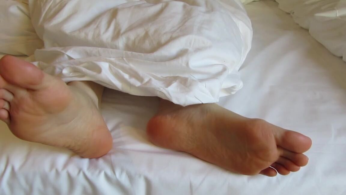 Neolasoles Nicknamed Neolasoles Onlyfans You Can Kiss My Feet As Long As You Dont Wake Me Up