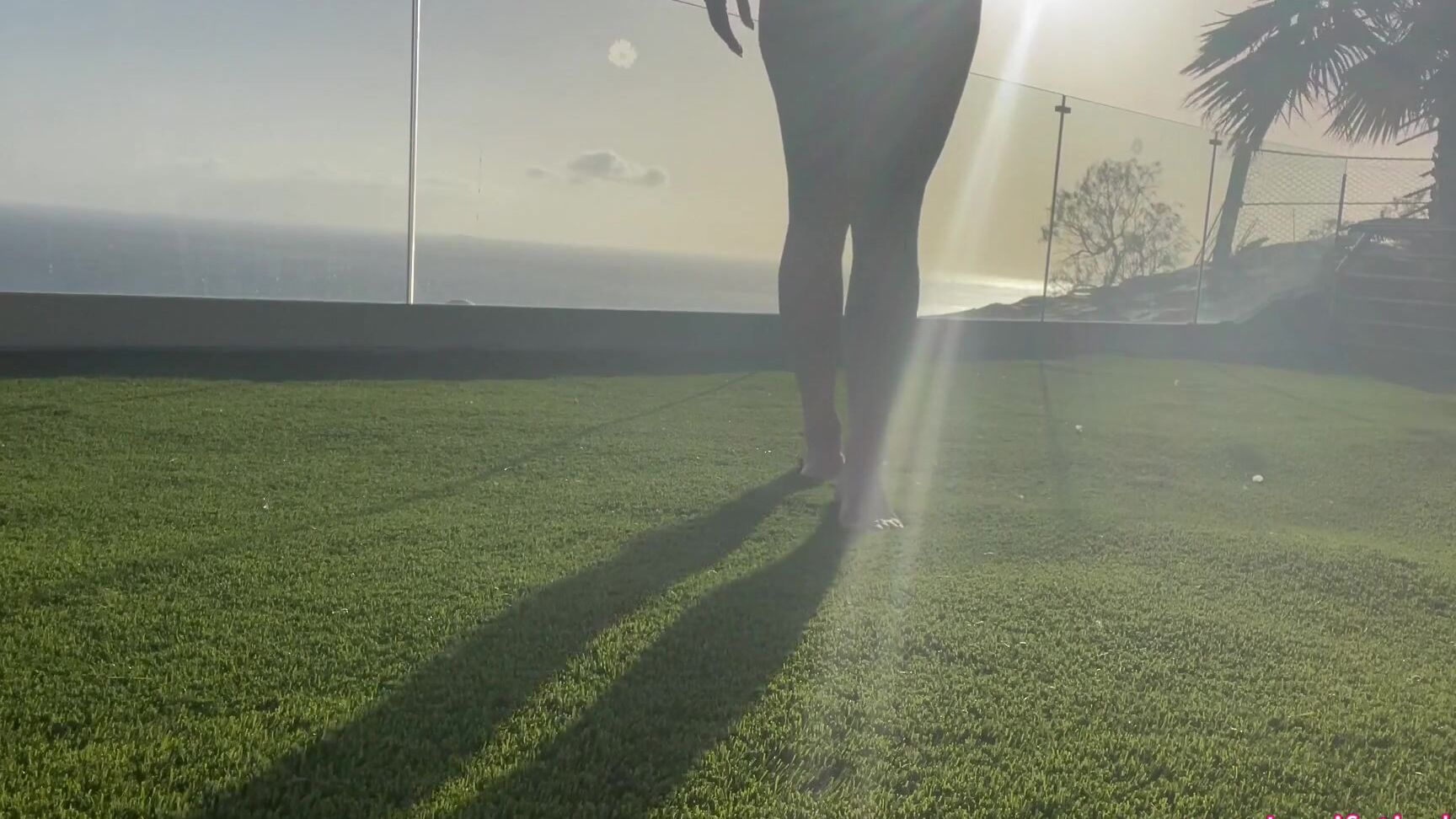 LeniFetisch Deutsches Verrücktes Camgirl Lenifetisch Online auf der Terasse Pornhub