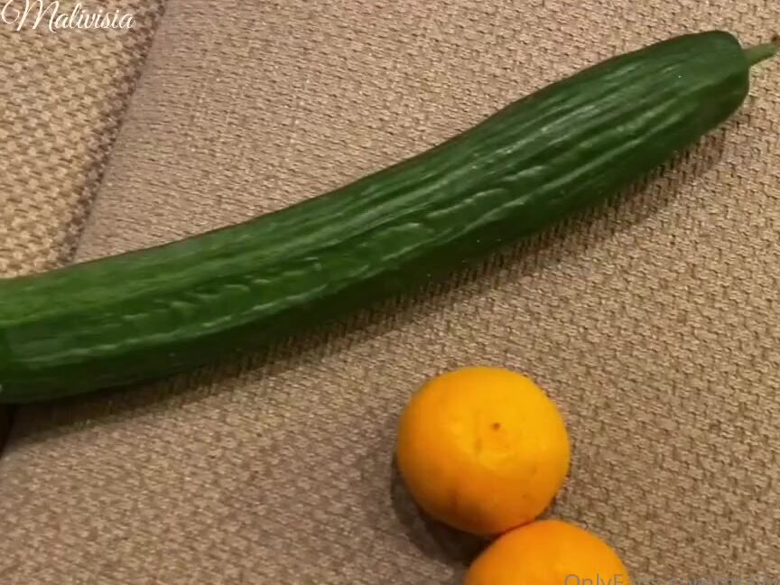 Malivisia Nicknamed Malivisia Onlyfans 10 23 2022 Playing With Two Tangerines Followed By A Crush Under My Louboutin Sokate 120 Black Patent And