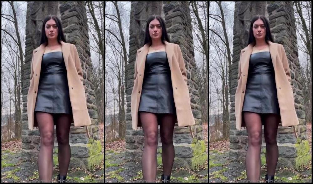 Goddessmona 91 Onlyfans Ein Schnes Outfit Oder Aber Natrlich Interessiert Dich Wieder Nur Der Inhalt Meiner Boots Ap