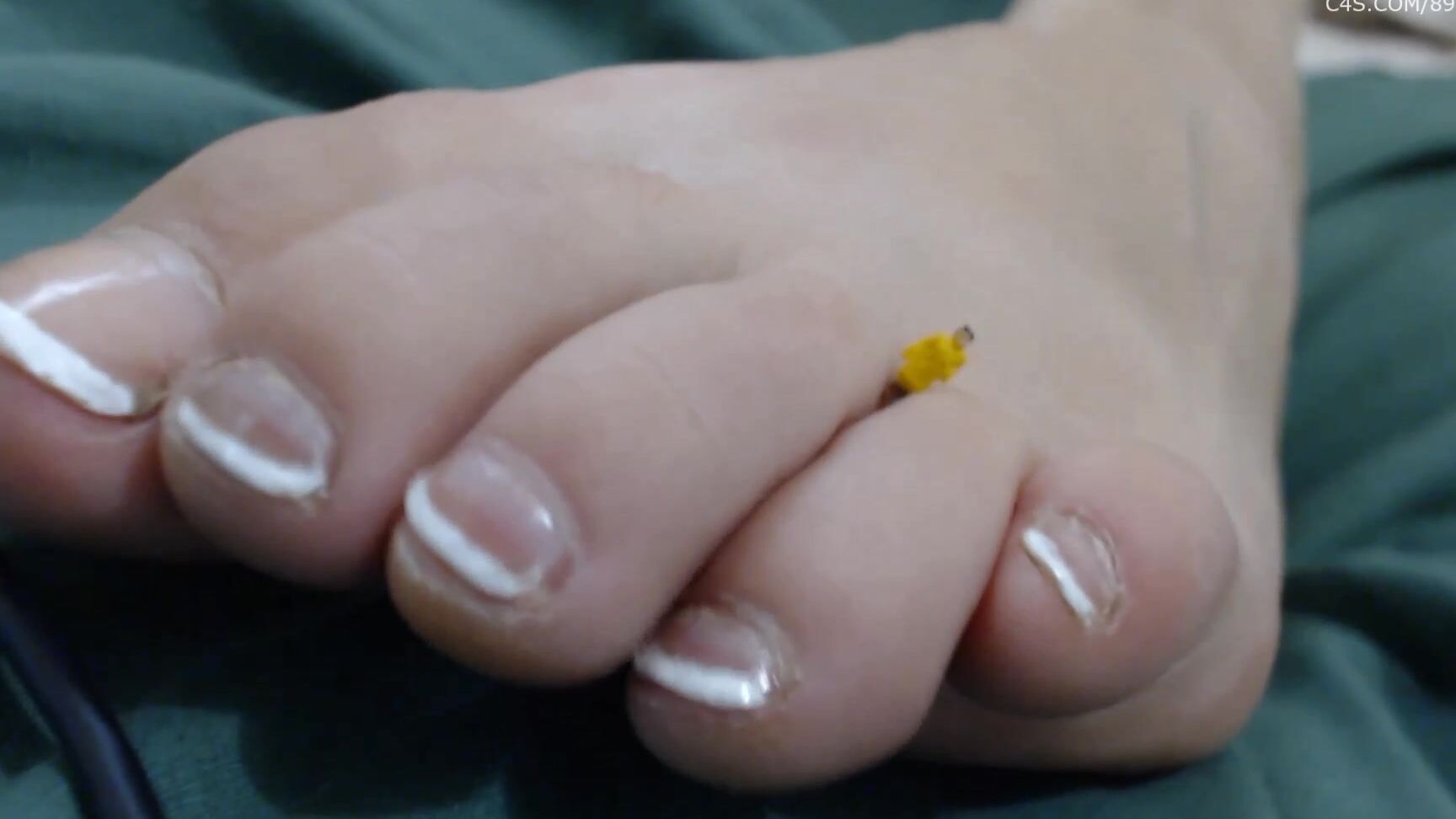 Booty U Giantess Eats Tiny Men