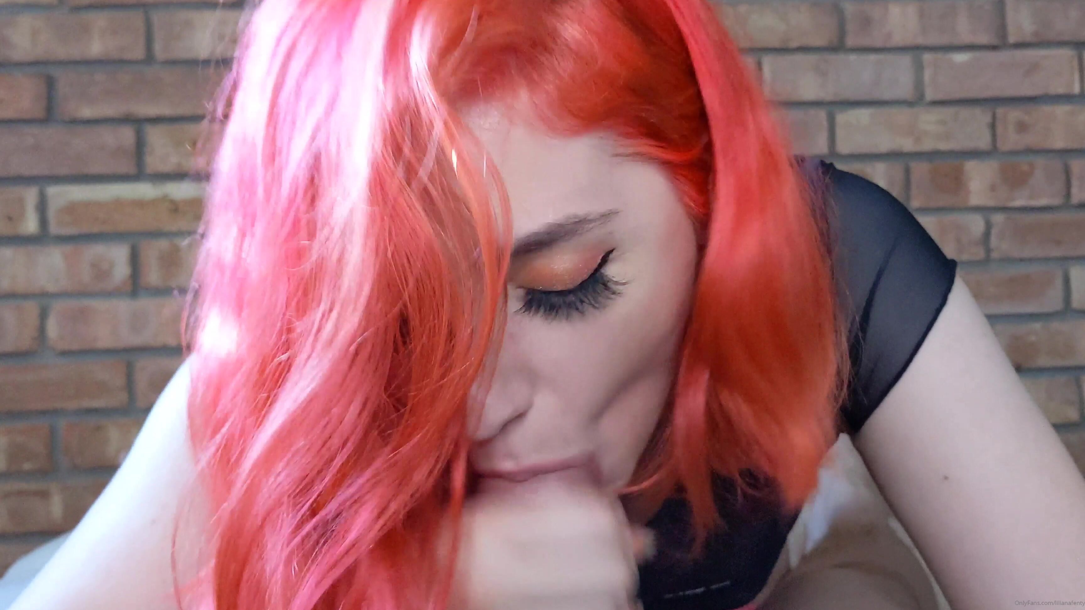 lilianafenty-30-09-2020-993492588-can-we-just-take-a-moment-to-appreciate-my-head-eyes-my-new-hair-really-makes-th