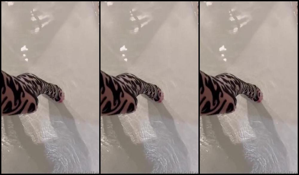 Nylonskitten Nicknamed Nylonskitten 09 27 2022 Onlyfans Video Getting Ready For Bed But First Wanted To Relax A Little In The Bath With
