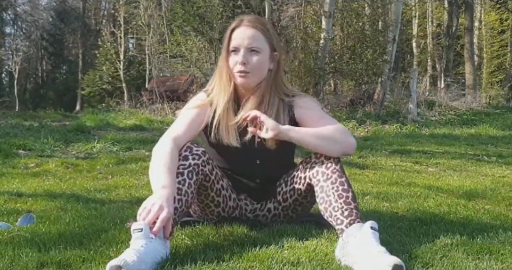 Mia Adler - Echt jetzt - Bin ich schon so notgeil MyDirtyHobby