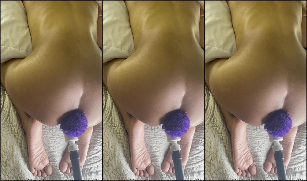 Foxxpink Butt Plug In And I Am Ready To Go Enjoy