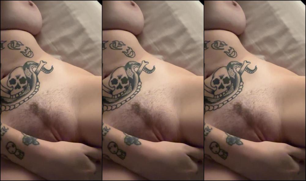 Lydiagh0St 3533324640 10 22 2024 I Woke Up So Wet This Morning Oops