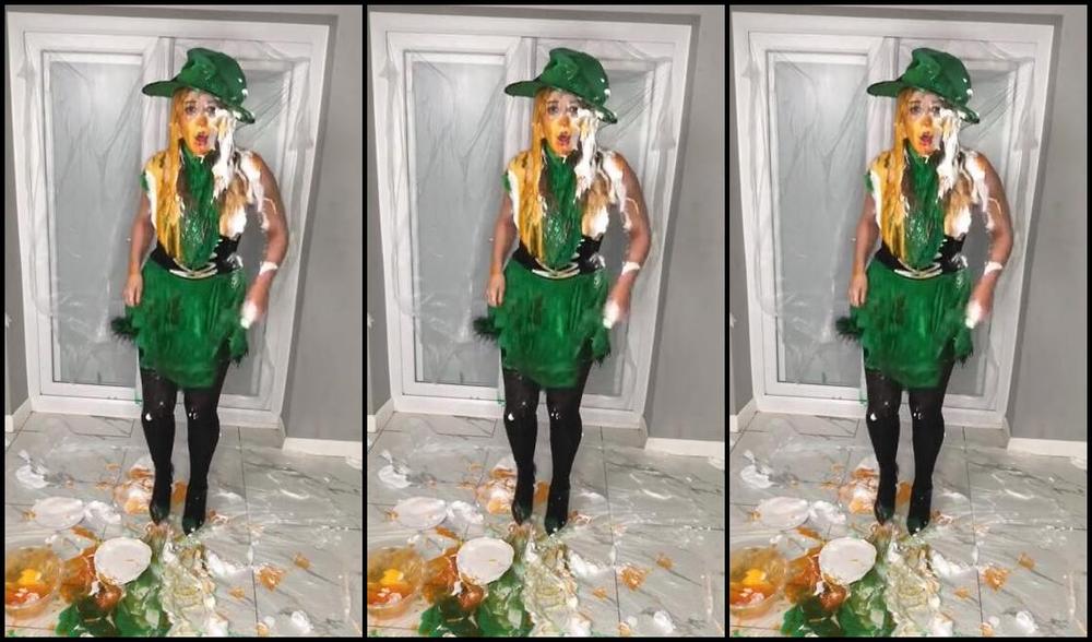 Bsmessybakery Nicknamed Bsmessybakery Onlyfans Happy St Patrick S Day Green Amp Orange Gunge With White Pies Finished