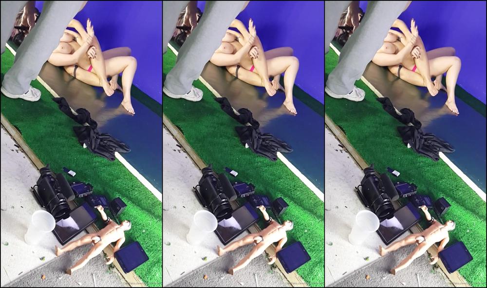 Savannahfoxxx Ding Ding Tillymcreese