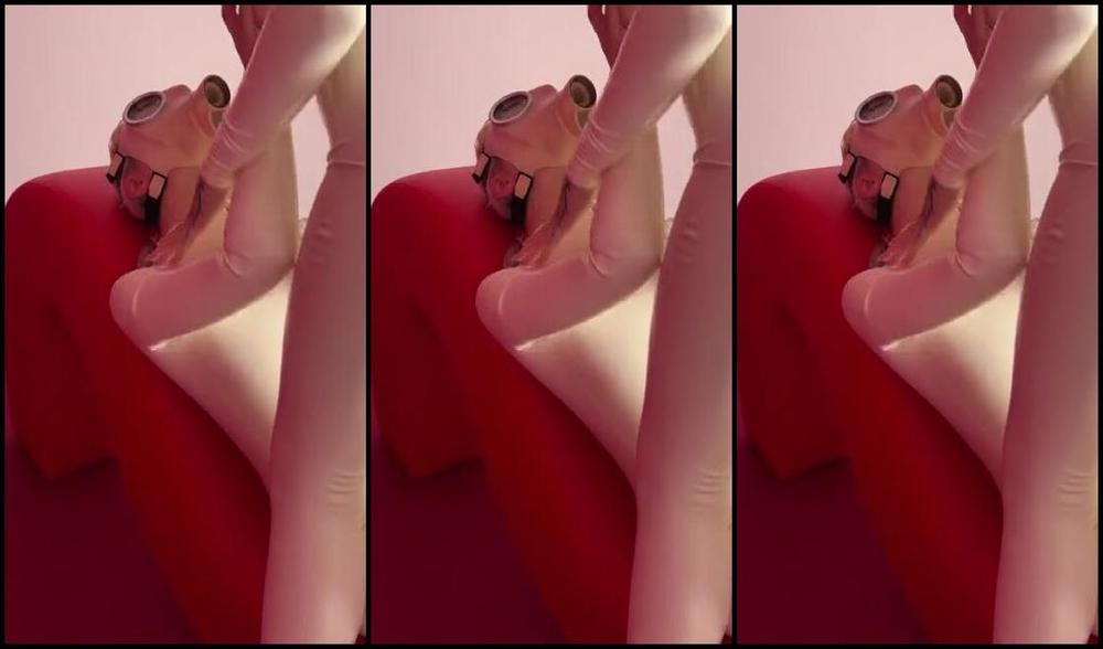 Natallie N Nicknamed Natallien Onlyfans Playing Teasing And Breath Playing With My Kinky Latex Toy Ennikolet