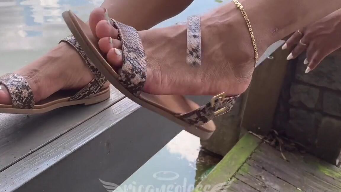 Mama Rican Aka Ricansoless Onlyfans An Effortless Sandal Dangle Lakeside At Piedmont Park Be Sure To Check Out Mamaricancom For All