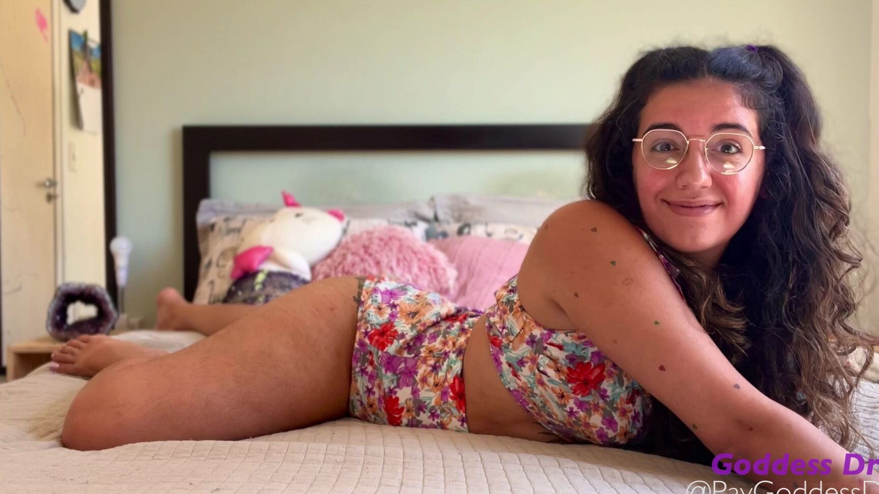 "GoddessDri" financial domination, cuckolding, femdom pov, goddess worship, sensual domination Cucks Pay Manyvids