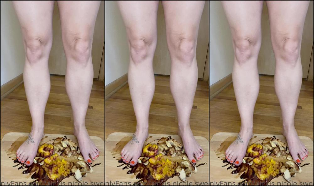 Alexis Nicole Sweetfeet Do You Want To Get Crushed Under My Feet Like This