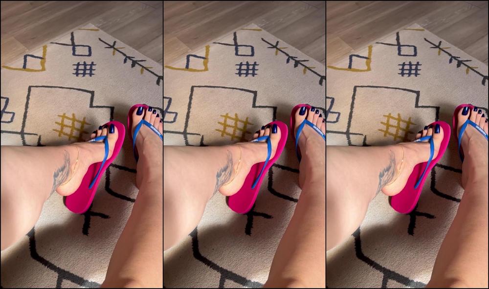 Grazigoddess 3260258846 11 23 2024 Contains Nudity