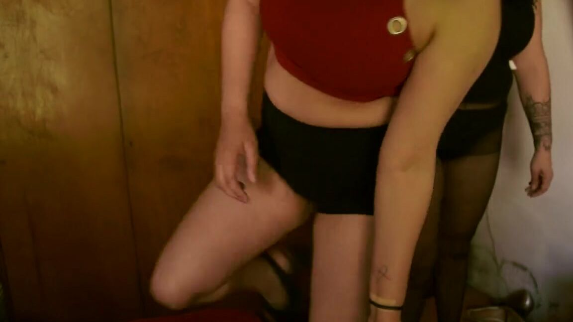 lola mistress worship your feet hd mp4 Clips4Sale