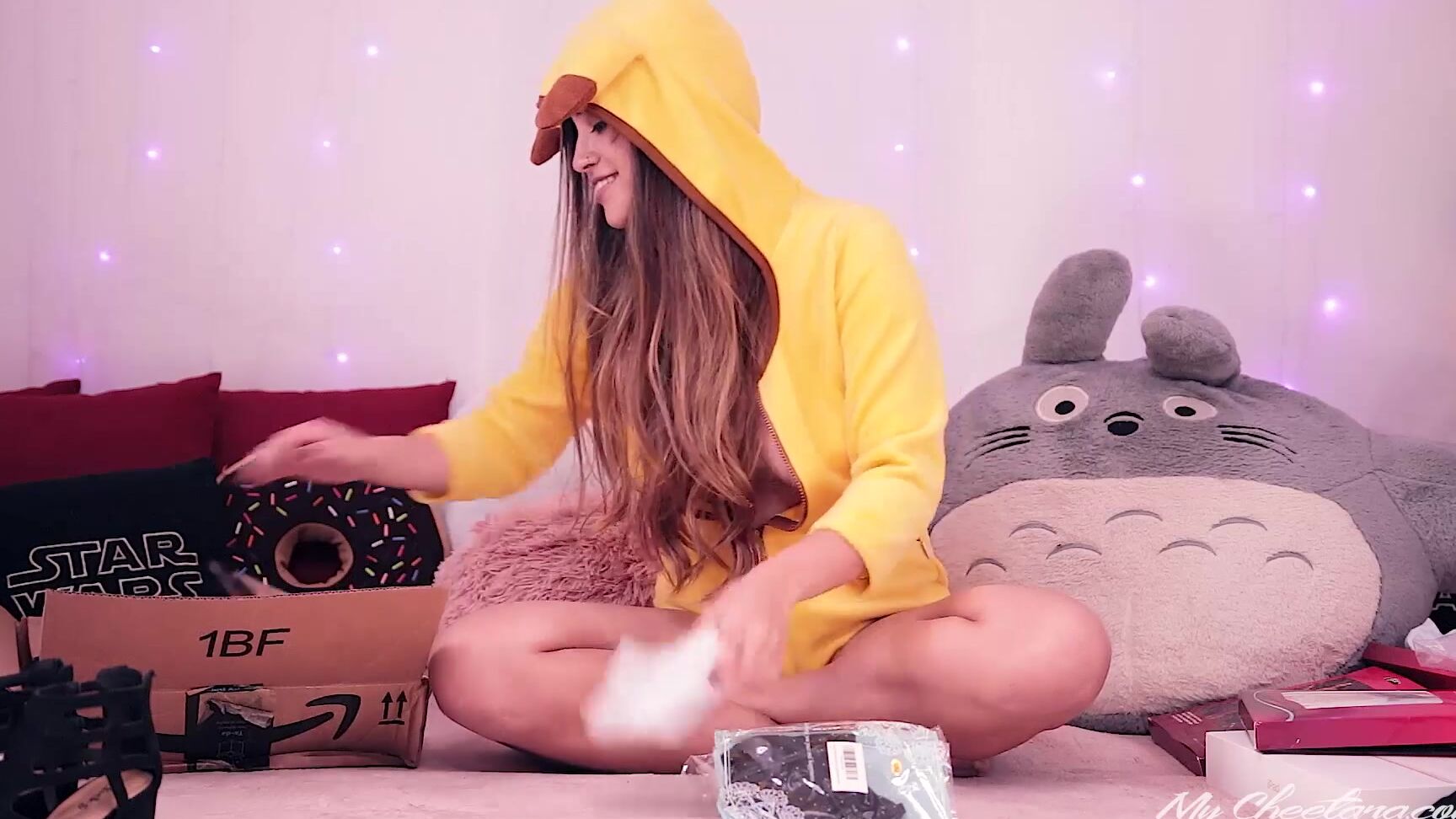 My Cheetara - Unboxing 4 - ManyVids Manyvids