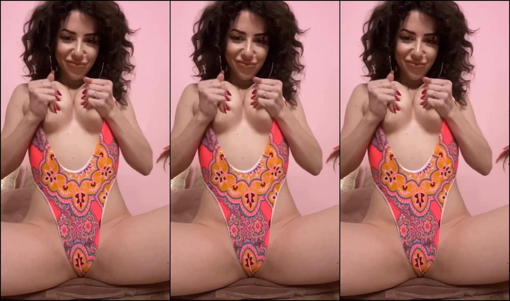 cockteasefiona-23-04-2020-254094716-hey-babe-want-some-joi-milk-your-cock-for-me-in-this-hott-session-my-bouncy-curly-hair