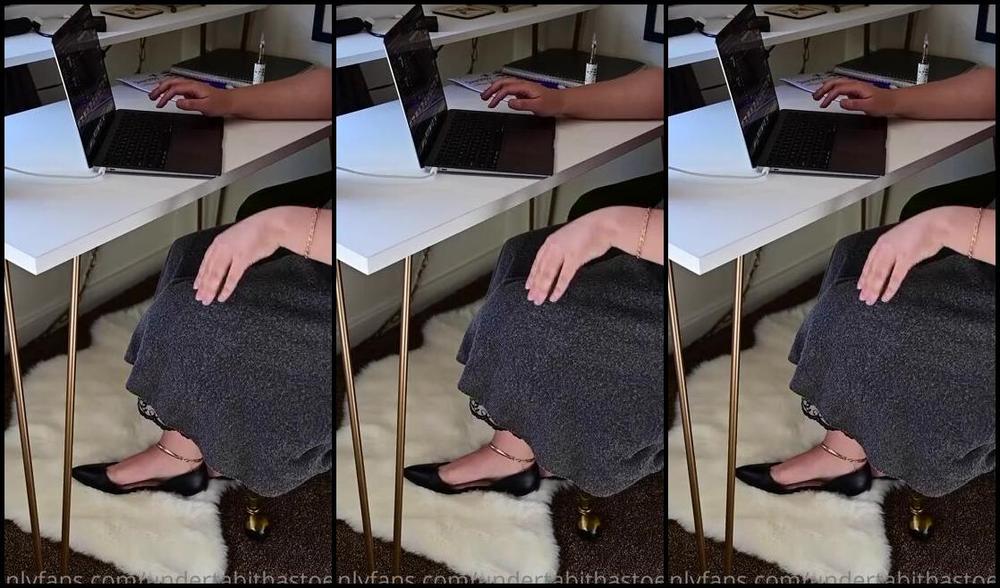 Tabitha Toes Nicknamed Tabithatoes 06 12 2022 Onlyfans Video Black Dorsay Flats Hope You Enjoy Me Playing With My Shoes I Do Not Own