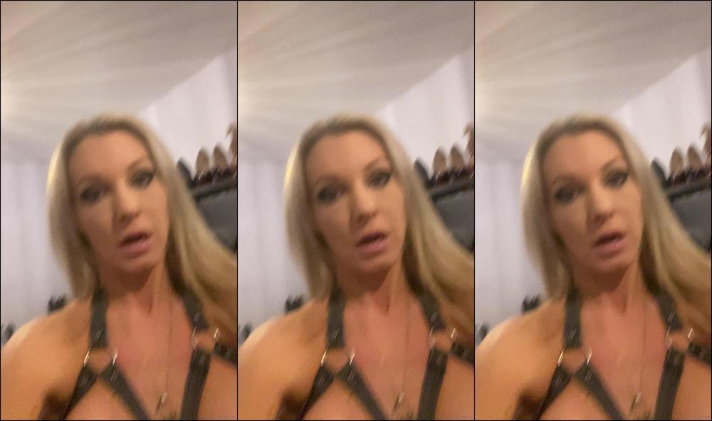 Lady Dark Angel Woohoo Naughty Sexy Outfit