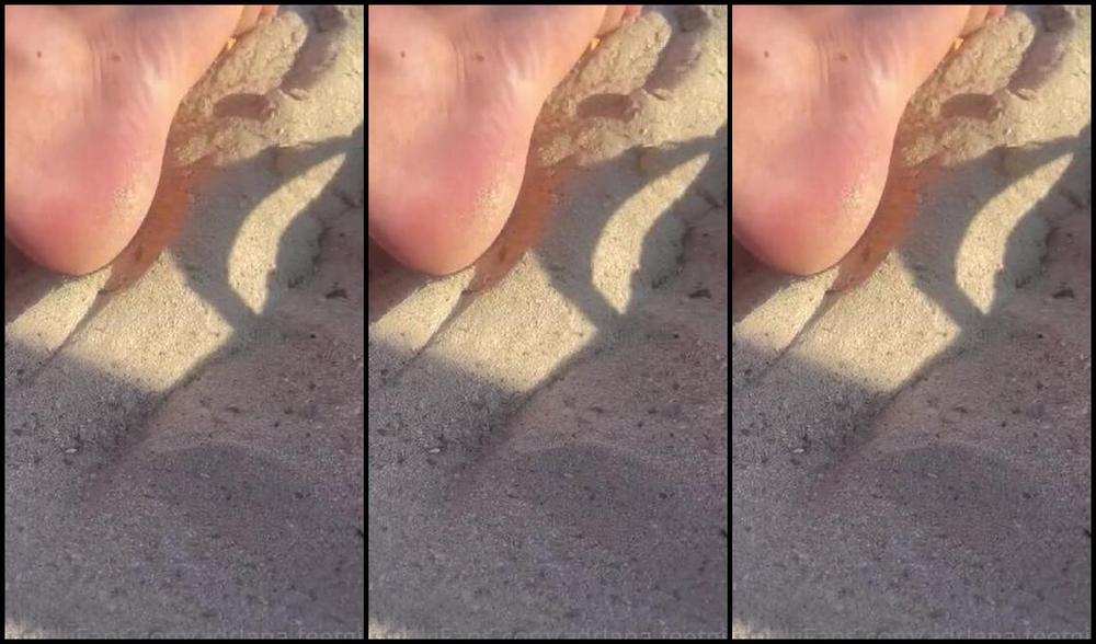 Adriana Feetgirl Nicknamed Adriana Feetgirl 07 14 2022 Onlyfans Video Il Est 18H Plus Personne A La Plage Que Moi Mes Pieds Et Le Soleil Qui