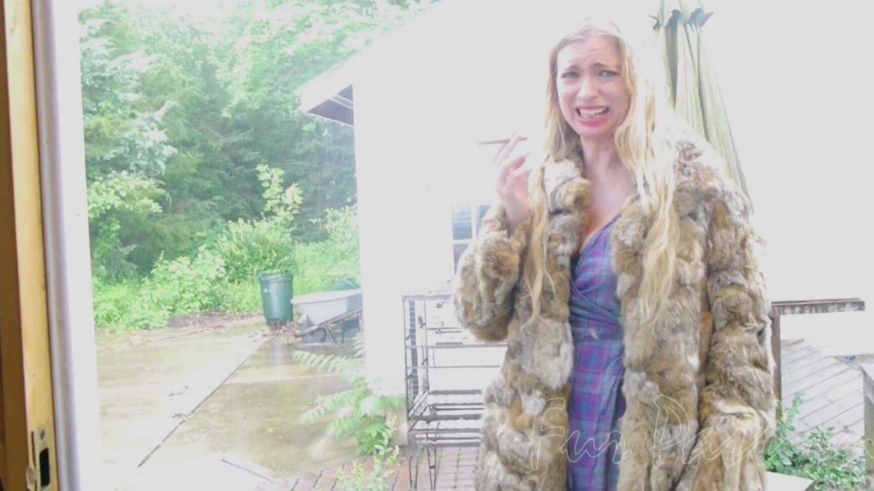 Kaitlink Smoking A Cigarette In The Rain In Fur