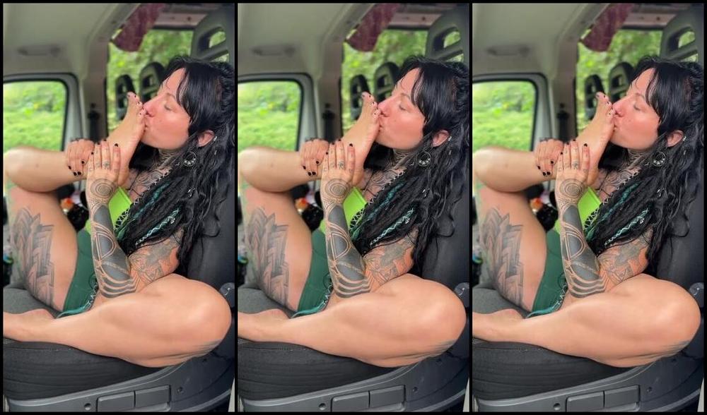 Freakyfjondaxxx 08 19 2024 Onlyfans Video Imagine Inviting You On A Date And This Is The First Thing You See Me Do