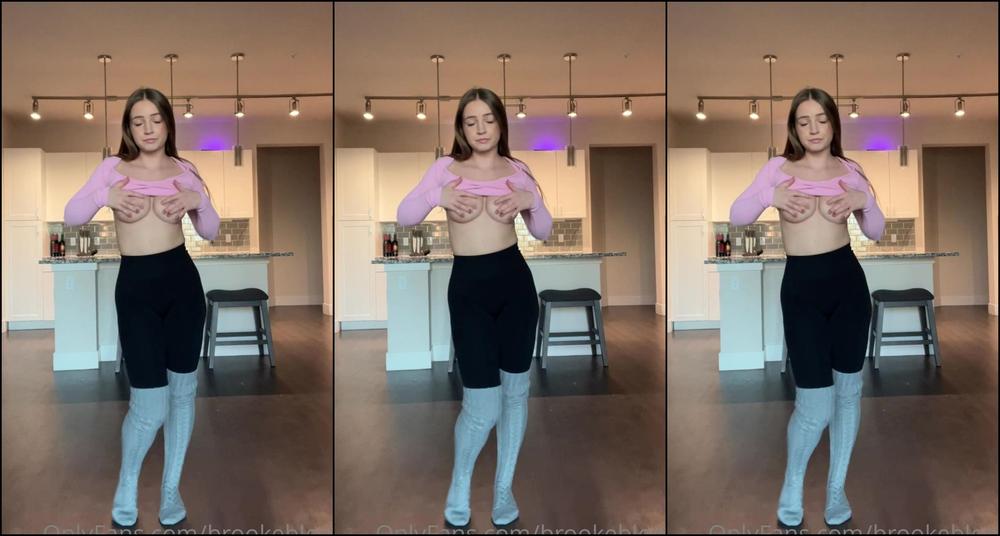 Brookeblond 0H8Ycf4I7Ucm3Vpzzbyvz Source