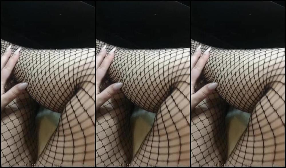 Goddess Amber Aka Goddessamber 03 02 2022 Onlyfans Video Weak Weak Simp 5