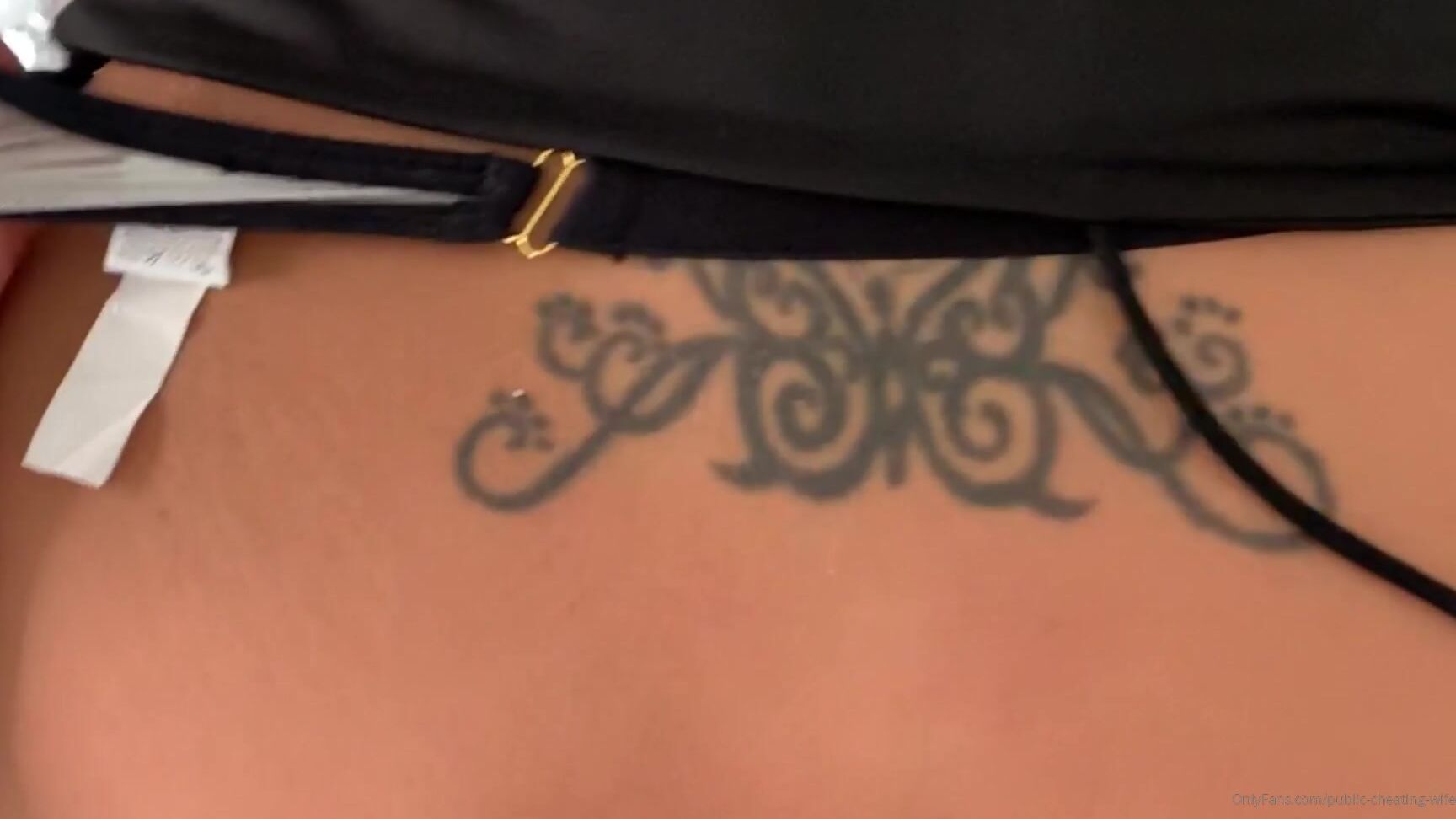 Princessjas Uxinclusive I Invited This Tinder Guy Over Today His Cock Is Bigger Than Hubby S