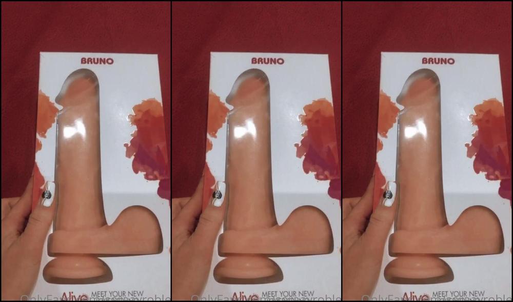 Vainillacrem Im Going To Try My New Dildo Do You Want Me To Record Myself