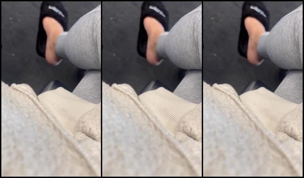 Mymulattotoes Nicknamed Mymulattotoes Onlyfans You Think Anyone Is Watching