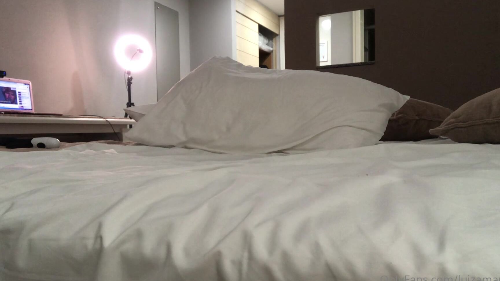 Luizamarcato Me Masturbando Um Pouco Para Voc S Masturbating A Little Bit For You