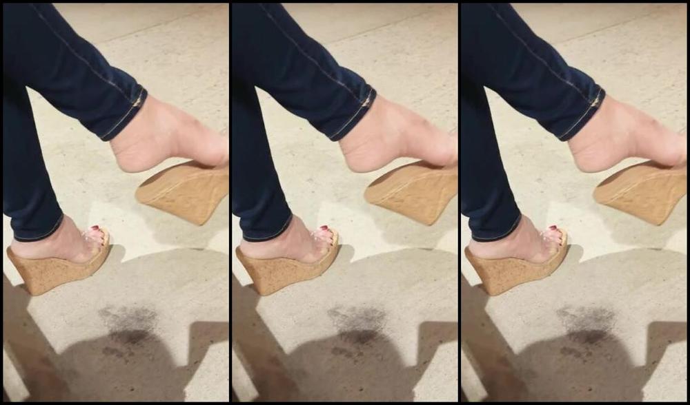 Kate Dangle Nicknamed Katedangle 03 05 2024 Onlyfans Video A Night Out In My Clear Cork Platform Wedge Heels Did You See Me Out