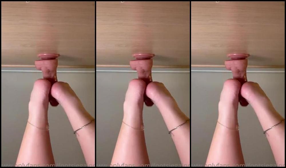 Footsiegalore Onlyfans Fj Friday This Angle Is Then Watch The Dripping From Right My Soles