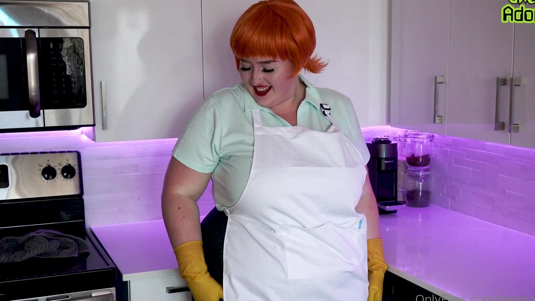 Gwenadora 1121697581 10 22 2020 An Exxxtra Long Exxxtended Preview Of Dexter S Mom For Y All When Cleaning The Kitchen Mom