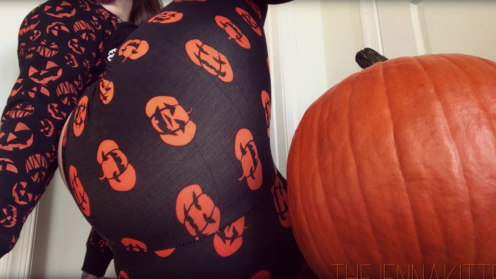 Cherry Buscemi Pumpkin Legging Poots