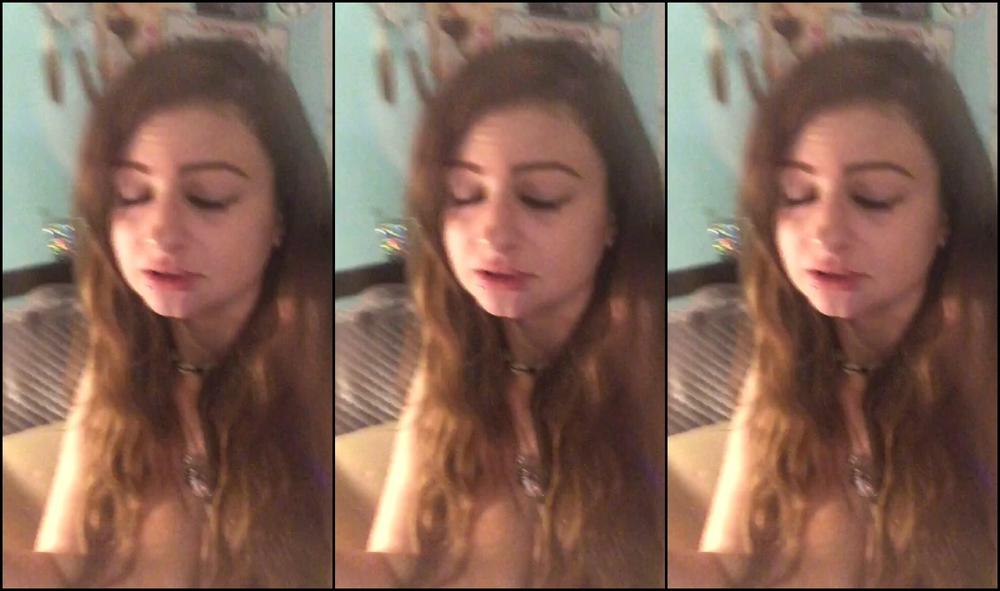 Chloerosesamantha 83500027 11 09 2019 Please No One Actually Take This Seriously Lol It S Just A Song Xd