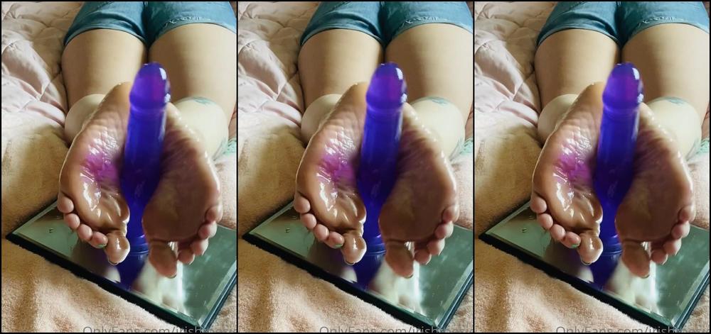 Irishtoesies Imagine This Is You I M Stroking I Love How Hard You Are How Smoothly My Arches Glide