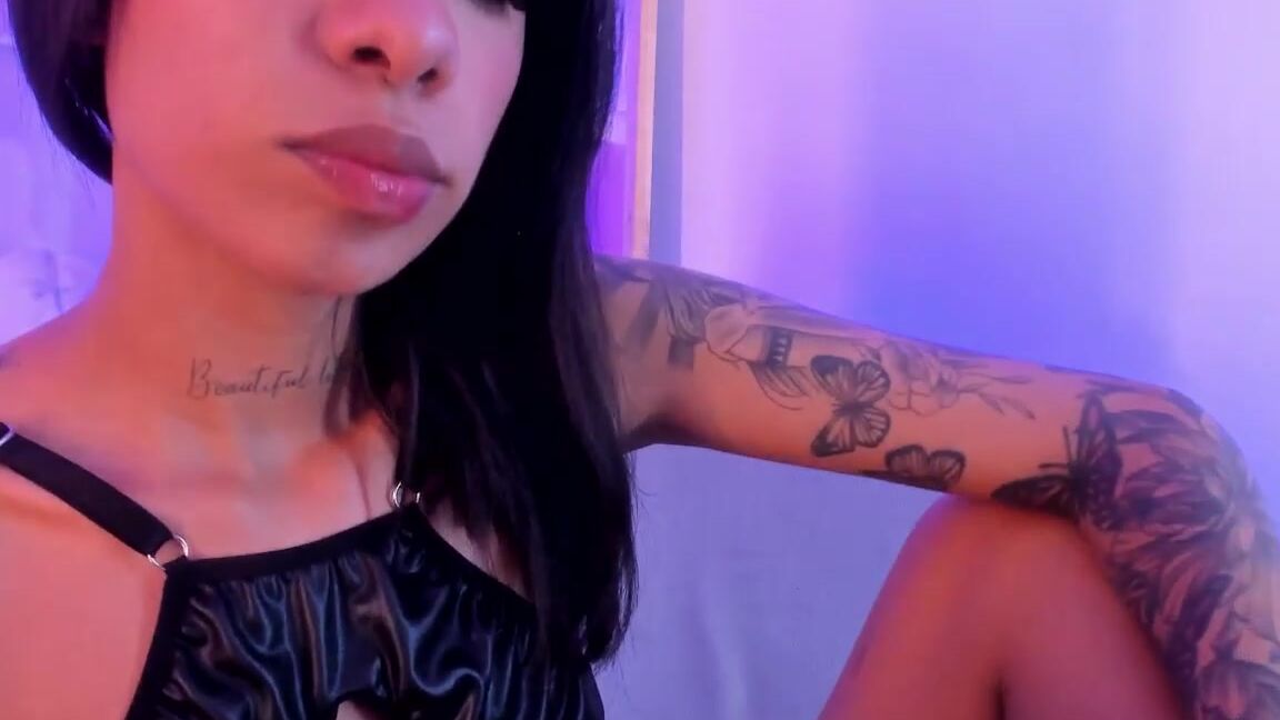 valerysanchez October-12-2023 Feet Fetish