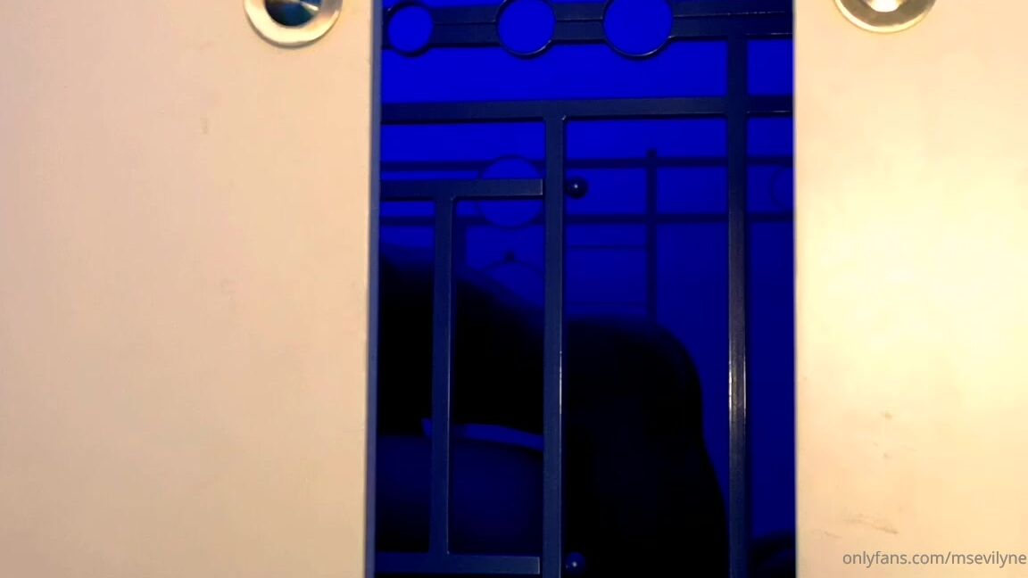 Dominatrix Mistress Evilyne msevilyne 83 OnlyFans