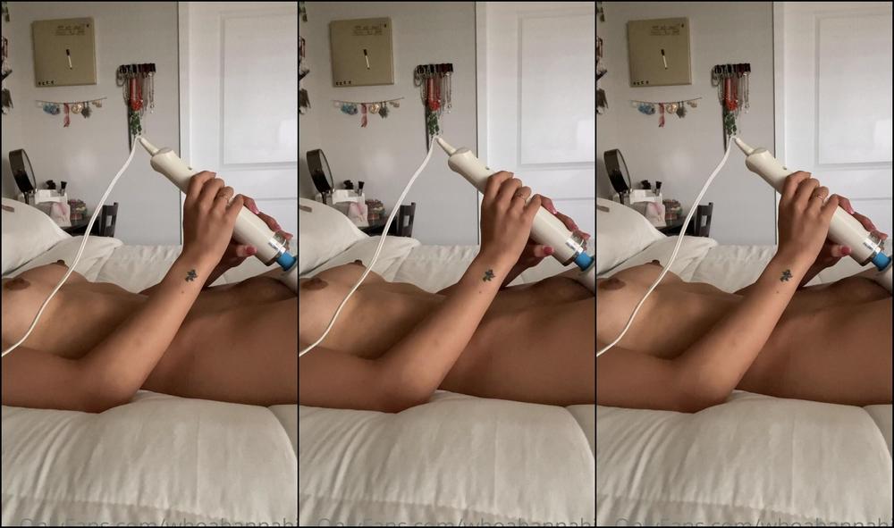 Whoahannahjo It S Honestly Ridiculous How Hard This Thing Makes Me Cum Full Video Orgasm At