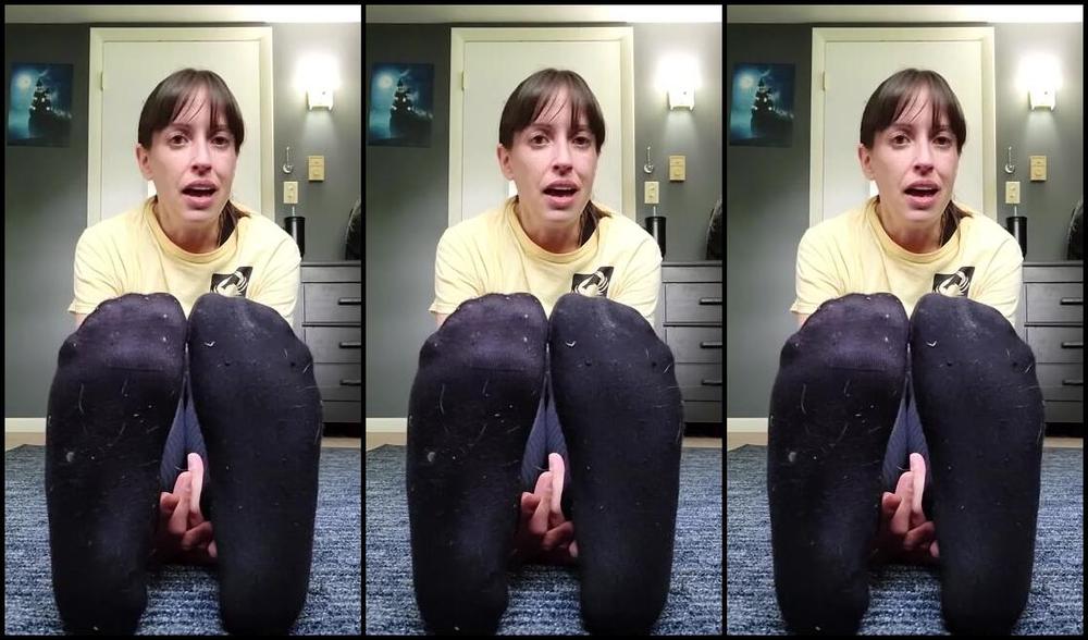 Crystal Paris Nicknamed One Lonely Foot 06 11 2025 Onlyfans Video Caught Step Son Sniffing My Socks