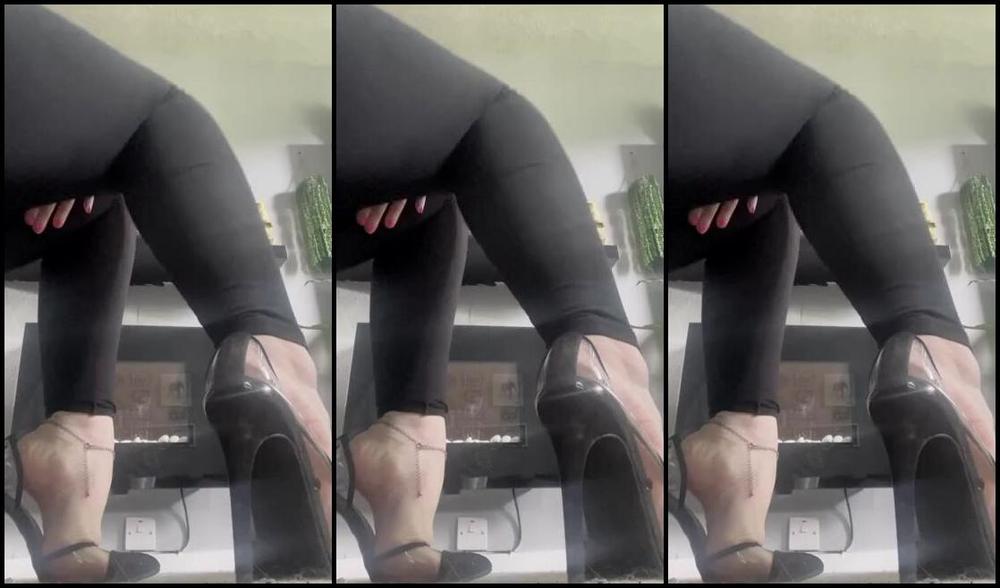 Joeyofarches Nicknamed Joeyofarches Onlyfans Heelpopping 2