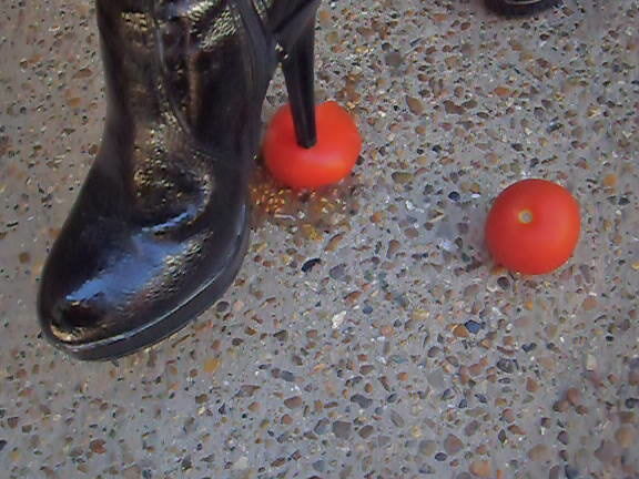 Curvycandice Food Crushing Fetish